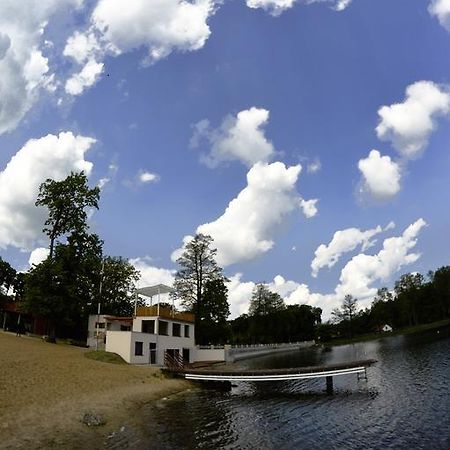 Pensjonat Lido Antonin  Экстерьер фото