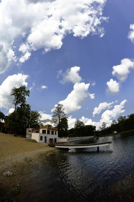 Pensjonat Lido Antonin  Экстерьер фото